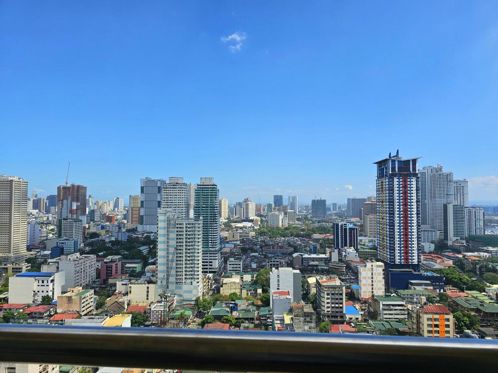 Jmm Grand Suites